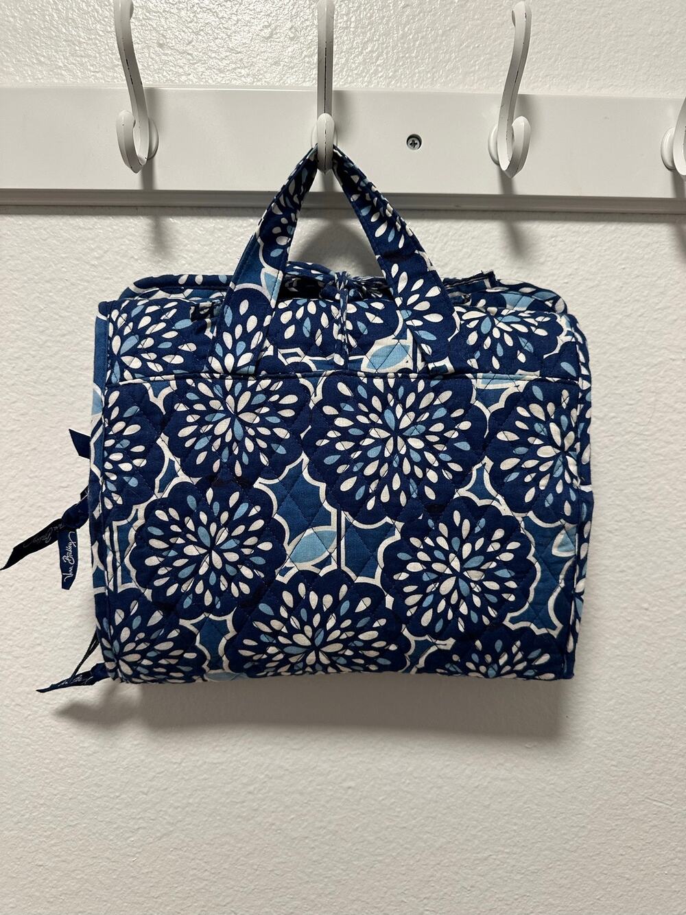 Vera Bradley Quilted Hanging Travel Organizer